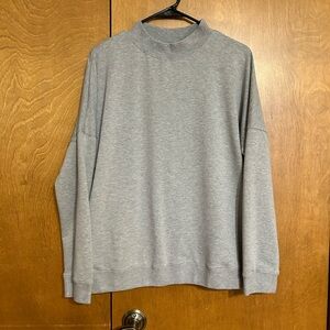 2 for 1 deal * Mock turtleneck light grey sweatshirt with pockets size xl